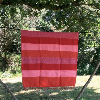 Tibetaanse deken, rood/oranje gestreept